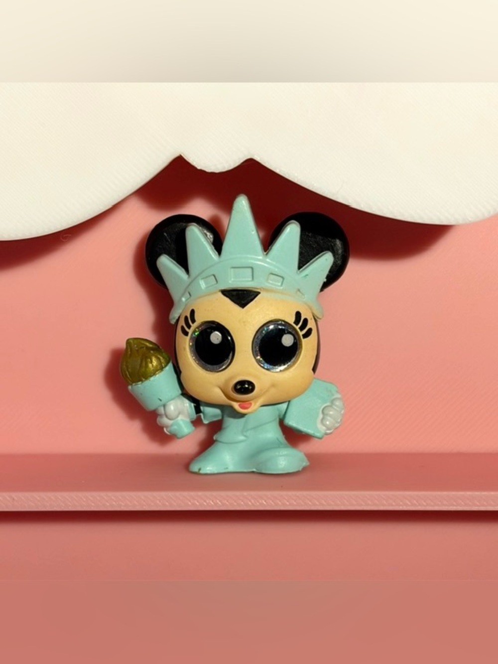 Disney Doorables Liberty Minnie Mouse